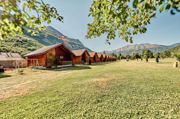 Hotel Ethno Katun Rosi Agrotourism Gusinje Exterior foto