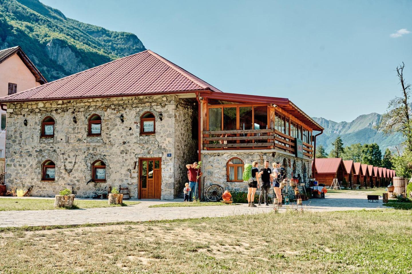 Hotel Ethno Katun Rosi Agrotourism Gusinje Exterior foto